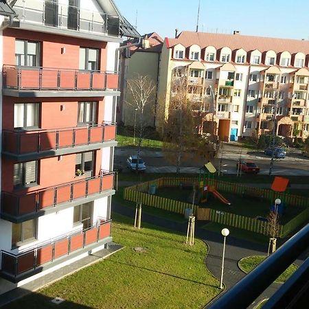 Apartament Jack Mielec Eksteriør bilde