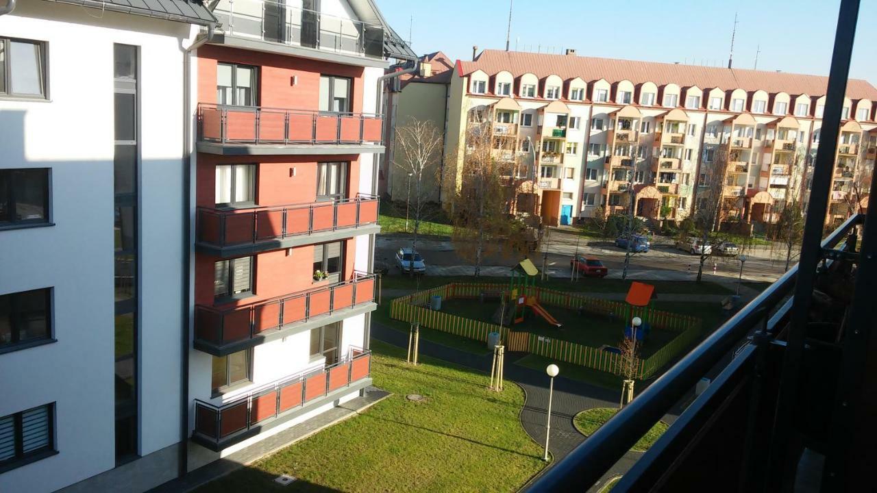 Apartament Jack Mielec Eksteriør bilde